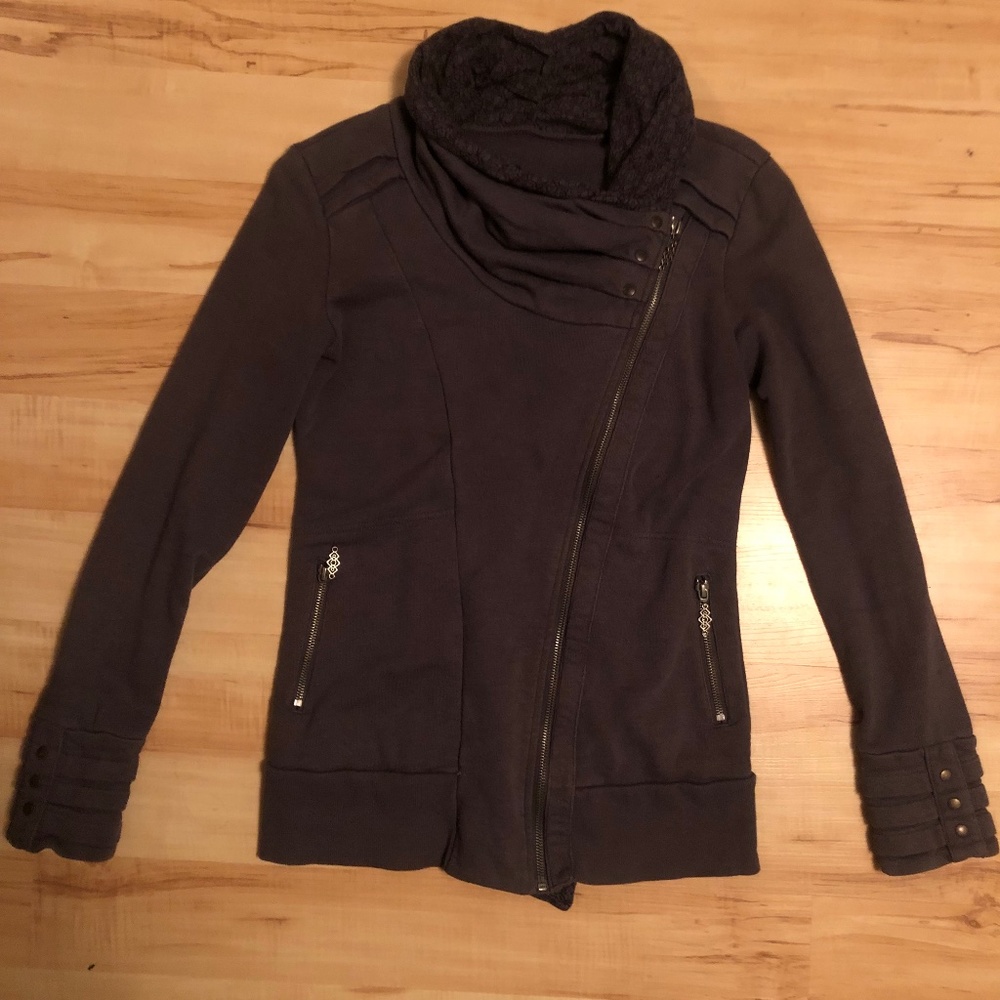 Light ‘Nomads’ Jacket